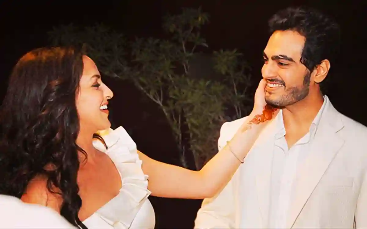 Esha deol and Bharat takhtani
