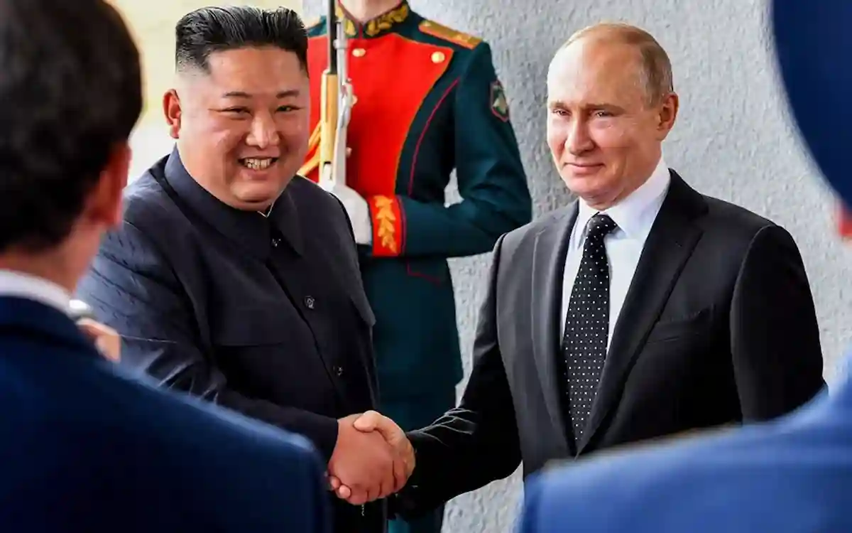 Kim Jong and Vladimir Putin