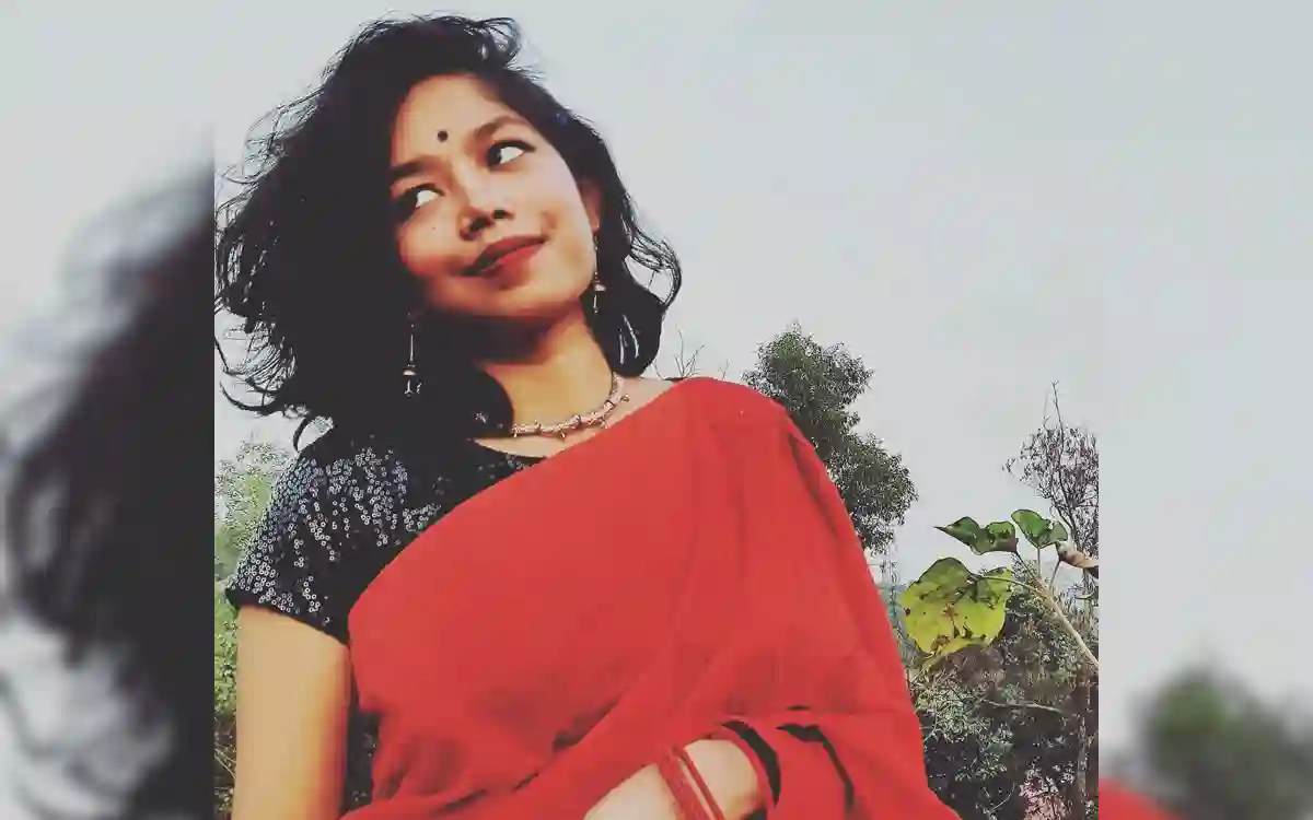 Fairuz Abantika commits suicide in Comilla, will be buried next to her father