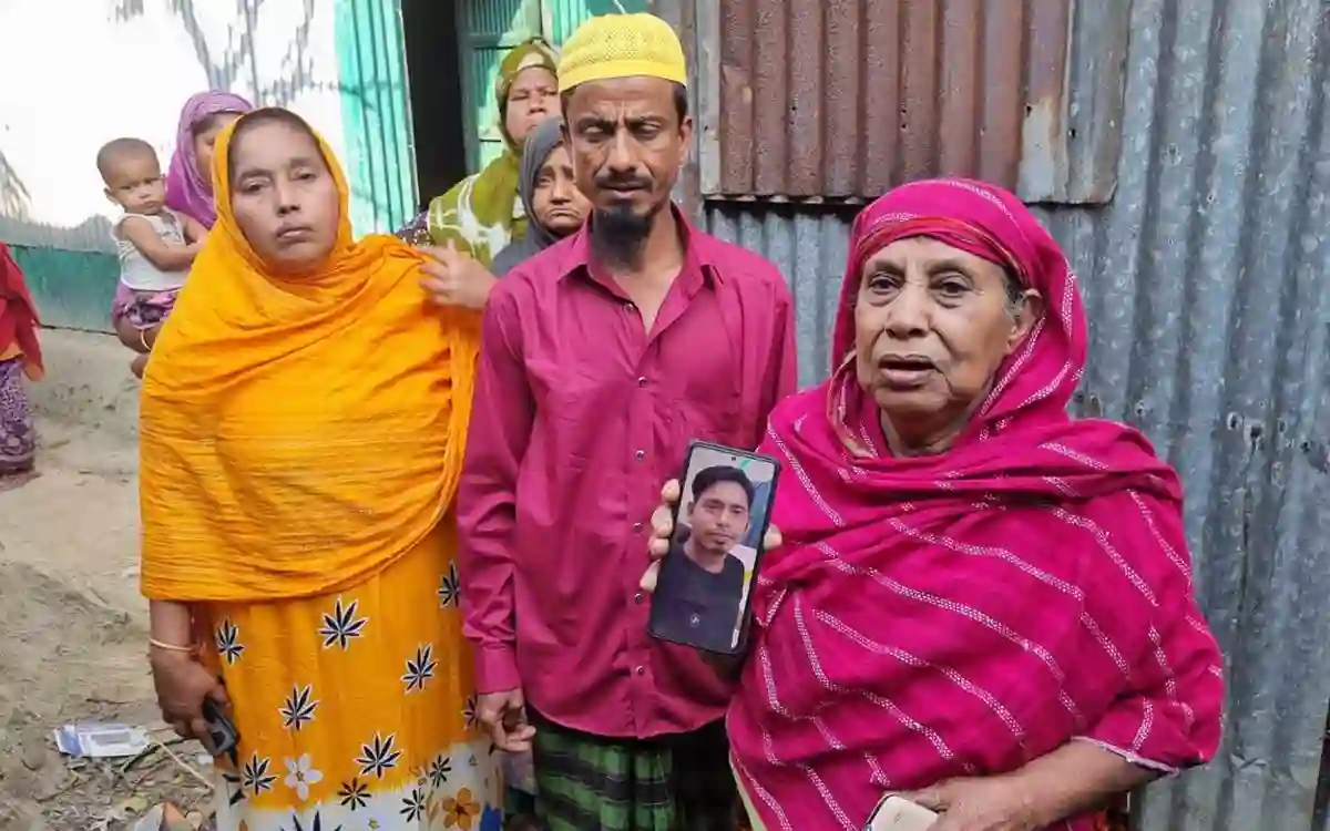 With the burden of debt in mind, Sudin's dream was, both of them were killed by the train