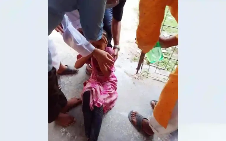 বেগমগঞ্জ উপজেলার দুটি শিক্ষা প্রতিষ্ঠানে প্রচন্ড গরমে অসুস্থ হয়ে পড়ল ১৮ শিক্ষার্থী