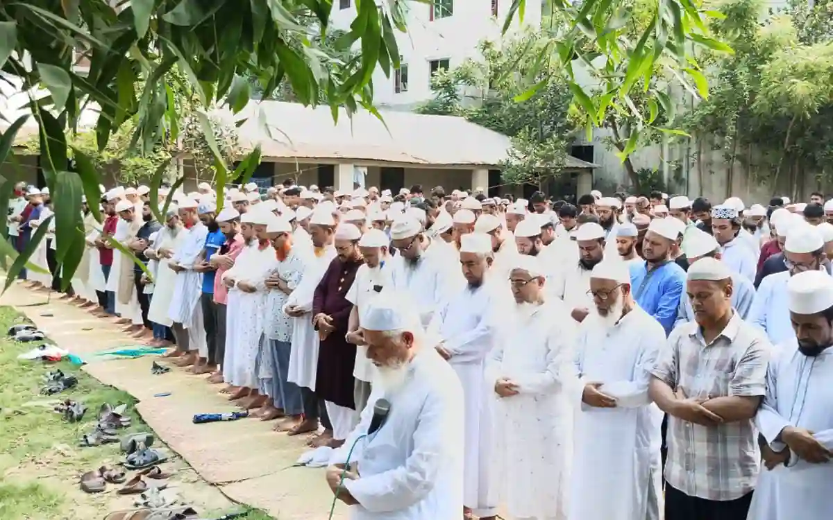 Praying for rain in Cumilla City