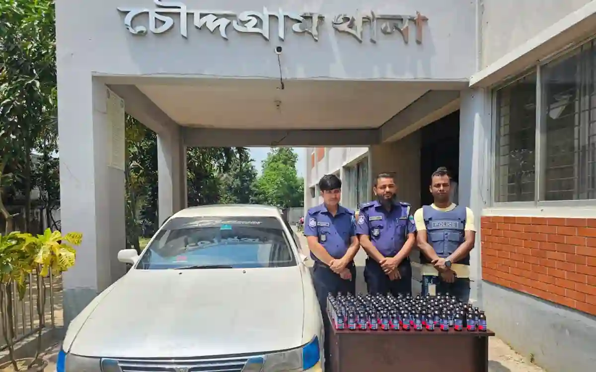 Private car seized with 100 bottles of Phencidil in Chouddagram of Cumilla