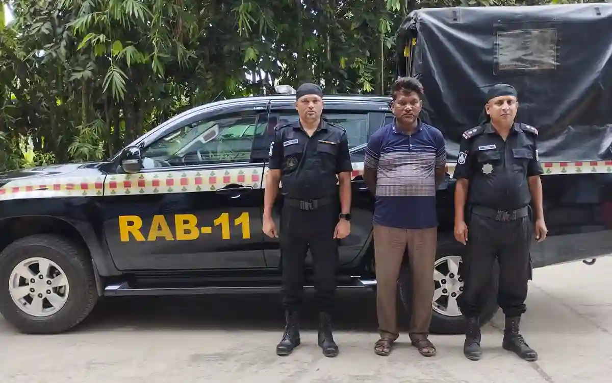 Child dies in paddy cutting machine, driver arrested