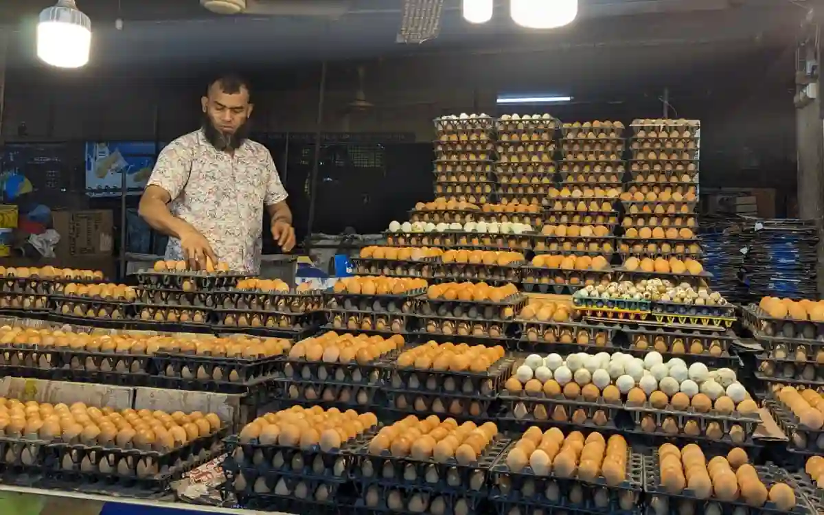 Man Selling Egg in Bazar