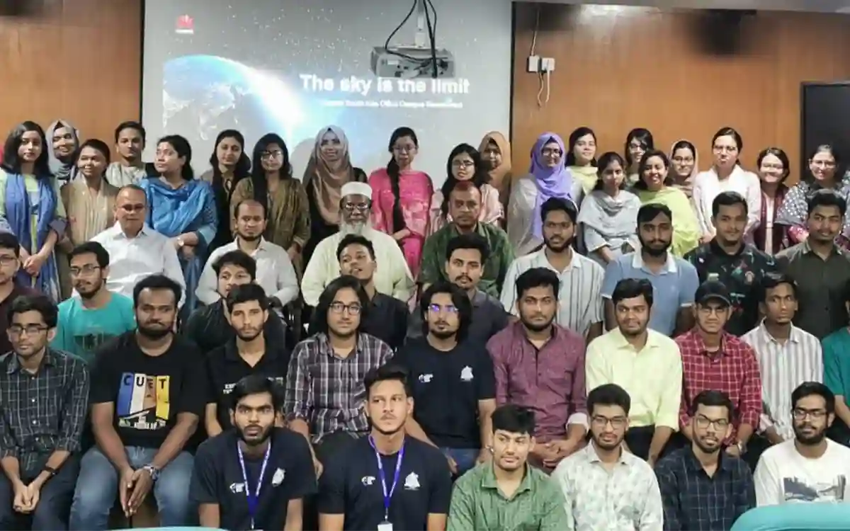 RisingCumilla.Com - Huawei campus recruitment held at Chittagong University of Engineering and Technology