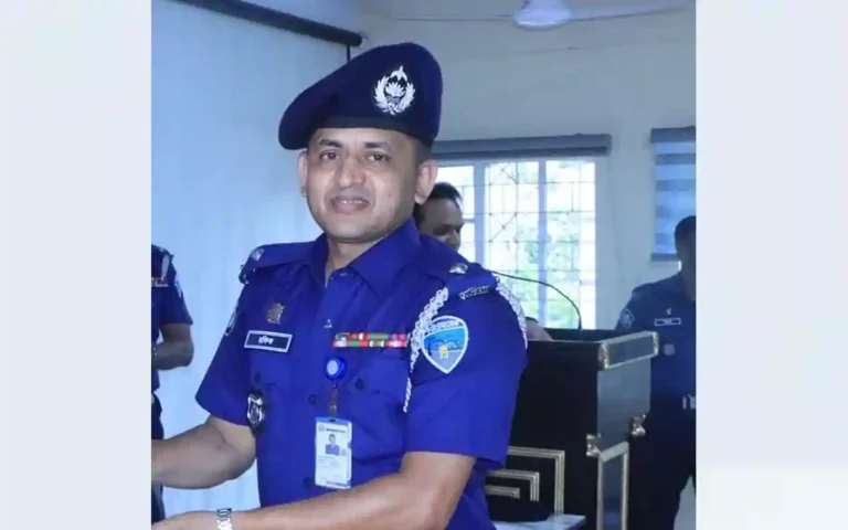 নোয়াখালীর চরজব্বার থানার ওসি প্রত্যাহার
