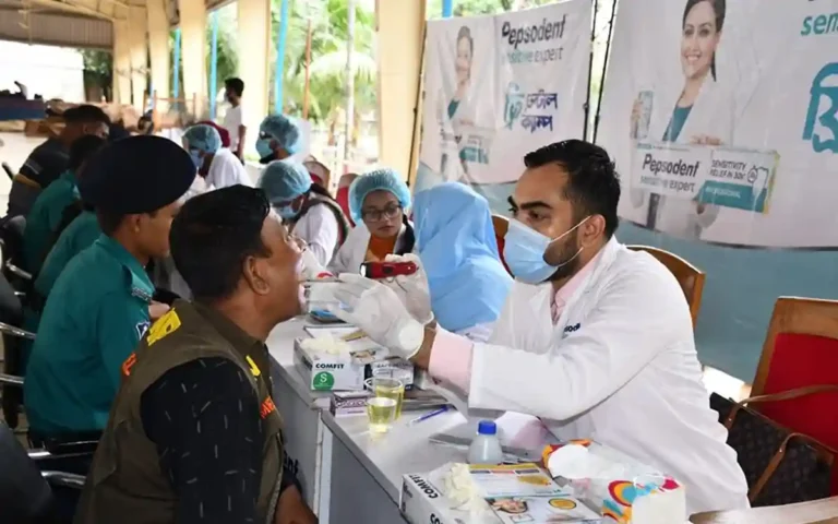 রাজারবাগ পুলিশ লাইন্সে পেপসোডেন্টের উদ্যোগে ফ্রি ডেন্টাল ক্যাম্প
