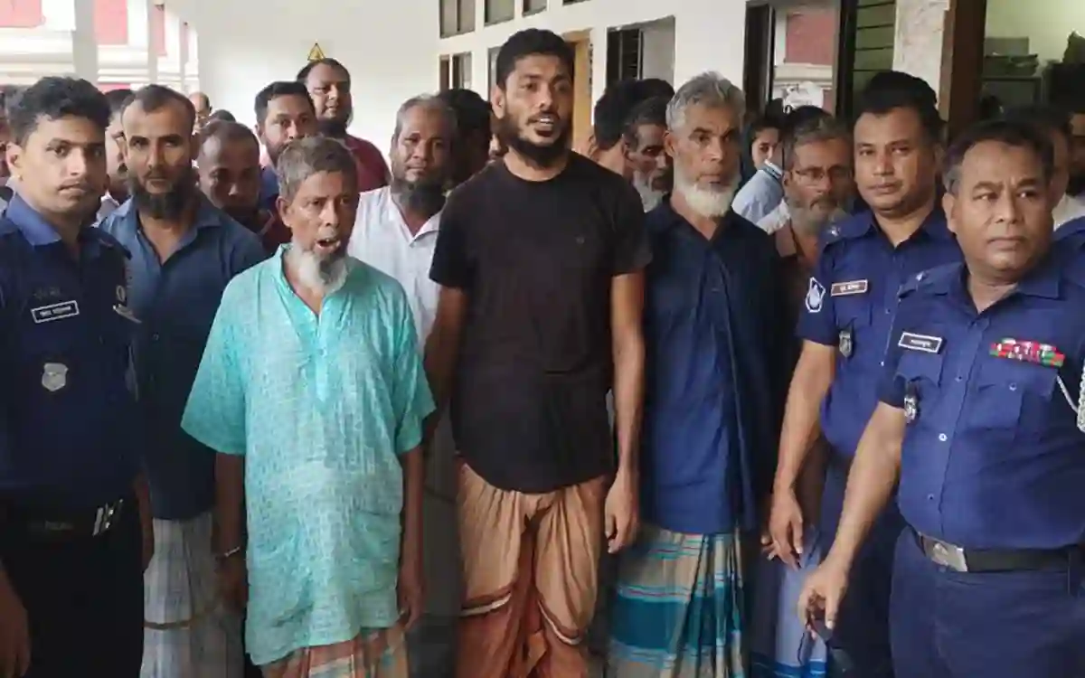 6 people sentenced to death, 10 people sentenced to life in Cumilla murder case