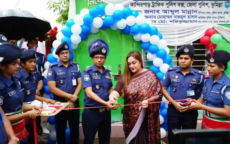 Inauguration of 7 traffic police boxes to solve traffic congestion in Cumilla city