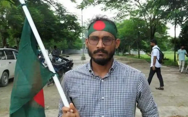 সাইদের লাশ ক্যাম্পাসে আনতে বেগম রোকেয়া বিশ্ববিদ্যালয়ের শিক্ষার্থীদের ১৫ ঘণ্টার আল্টিমেটাম