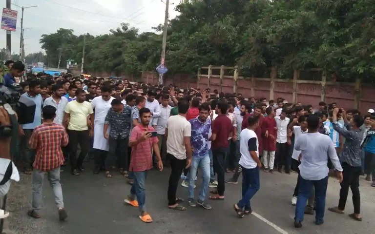 Begum Rokeya University Chhatra League protest march against Razakar