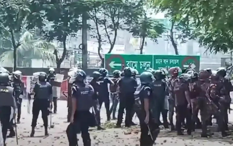 Violence-sabotage in Cumilla