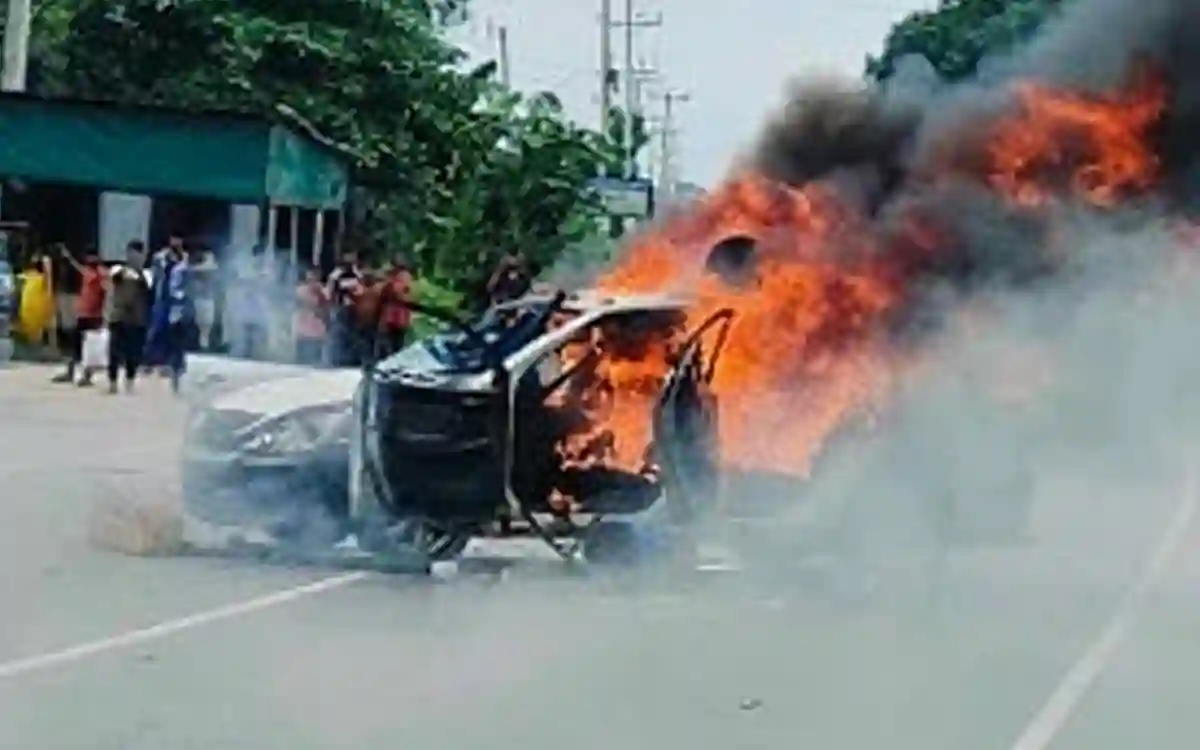 Rising Cumilla - Car fire.webp