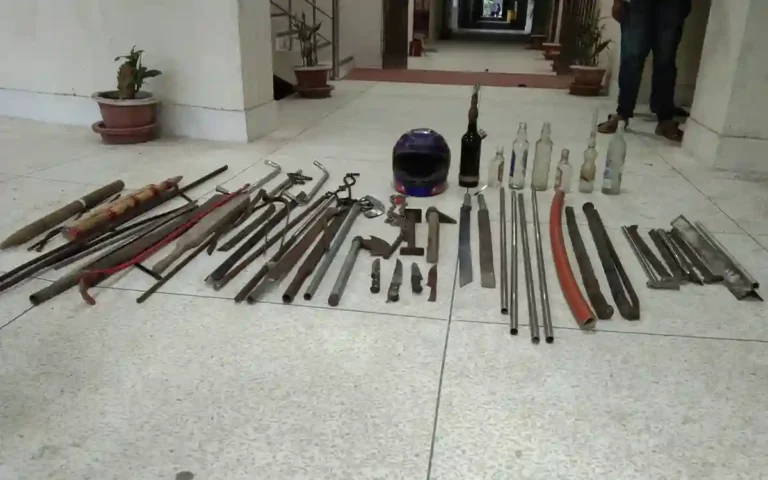 Rising Cumilla - Local weapons-liquor bottles recovered from Bangabandhu Hall of Begum Rokeya University