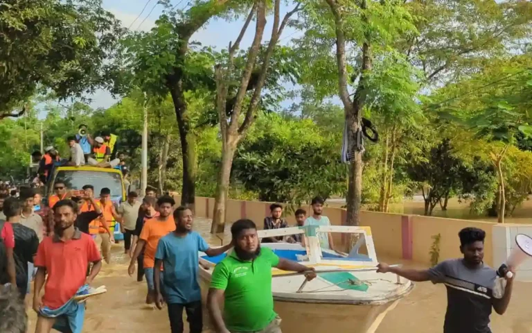 RisingCumilla.Com -Speedboat in crisis