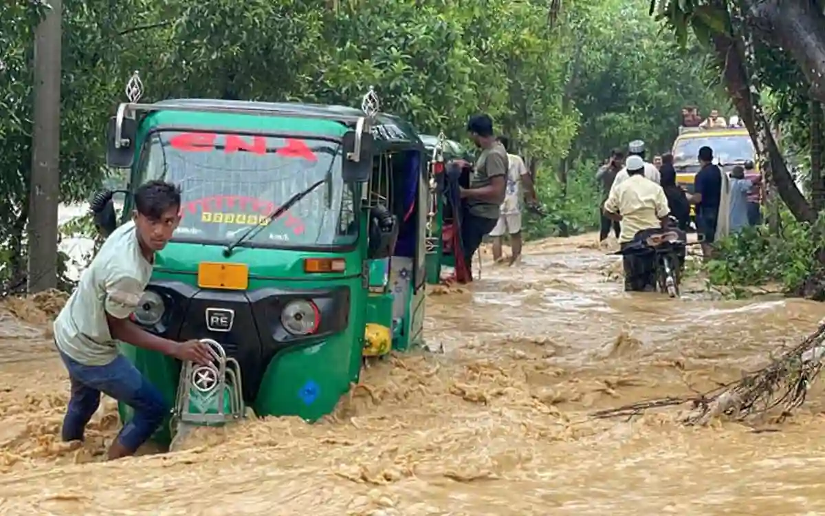 floods in Feni