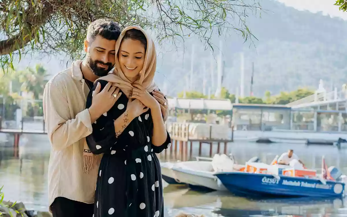 Rising Cumilla.Com - Couple