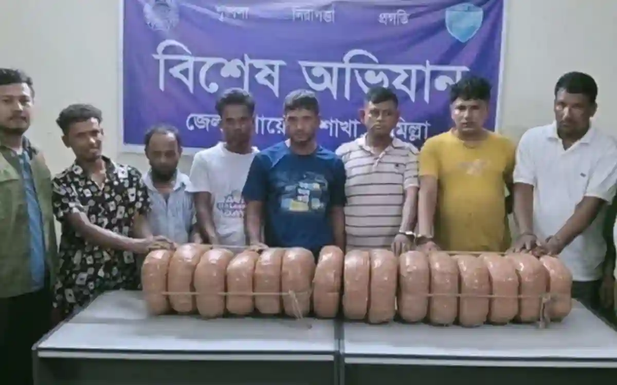 RisingCumilla.Com - 7 drug dealers arrested with 30 kg of ganja in Cumilla