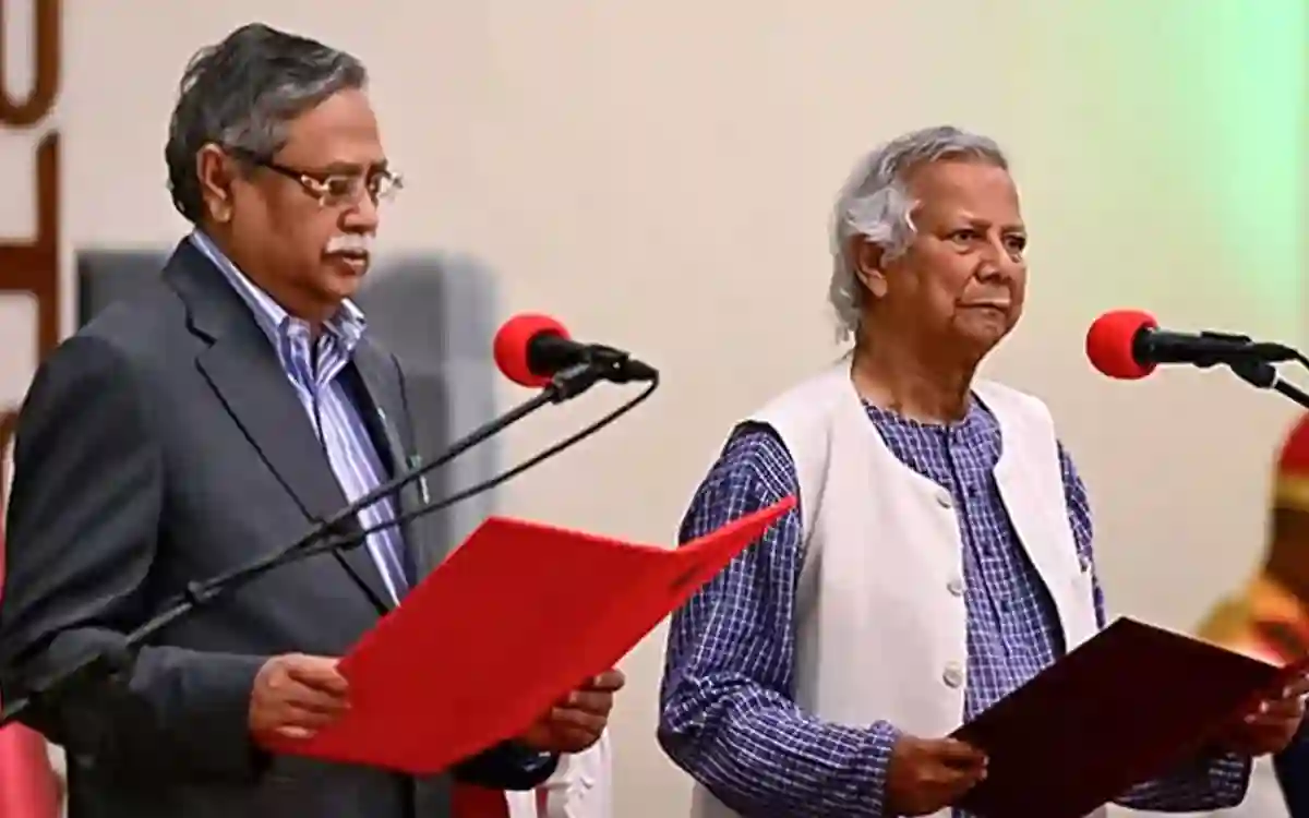 RisingCumilla.Com - Dr. Yunus took oath as chief advisor
