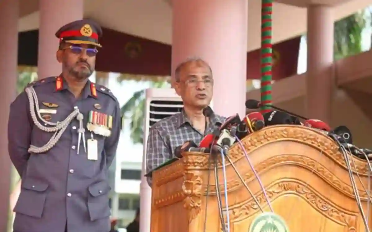 RisingCumilla.Com - Non-joining policemen will not be given further opportunity Said Home Advisor