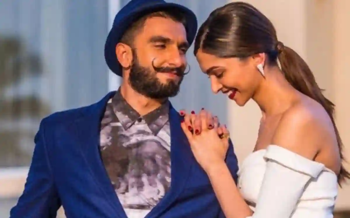 RisingCumilla.Com - Ranveer Singh and Deepika Padukone