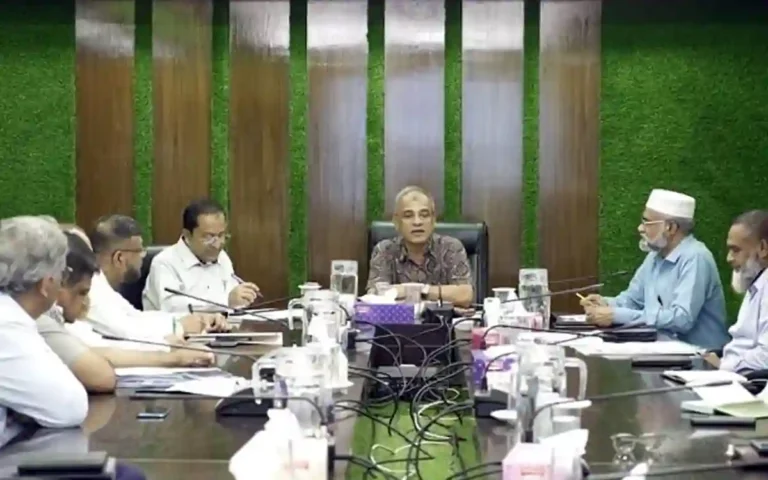 RisingCumilla.Com - The home advisor ordered to catch the godfathers of drugs and bring them under the law