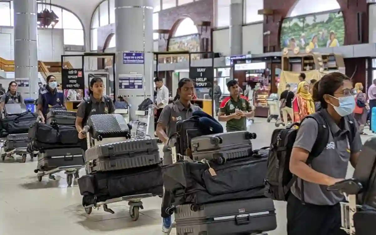 RisingCumilla.Com - Women cricketers