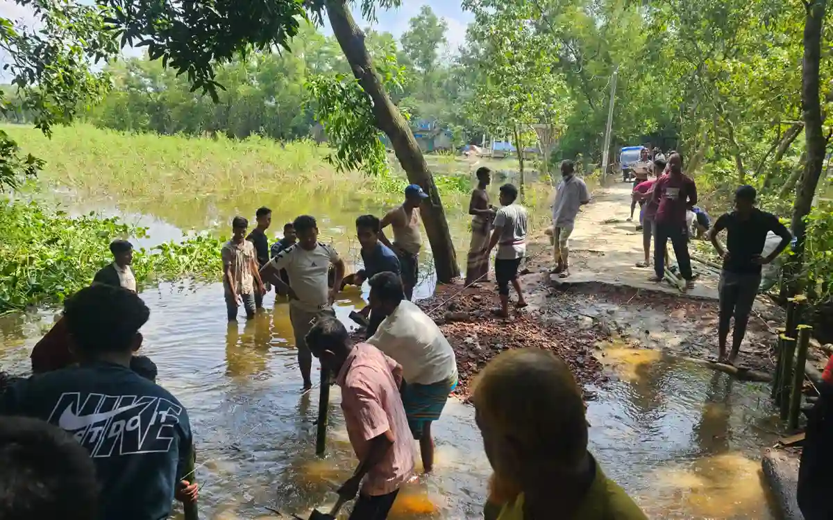 RisingCumilla.Com - floods in Cumilla