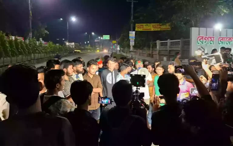 Rising Cumilla - Midnight riots demanding the President's resignation