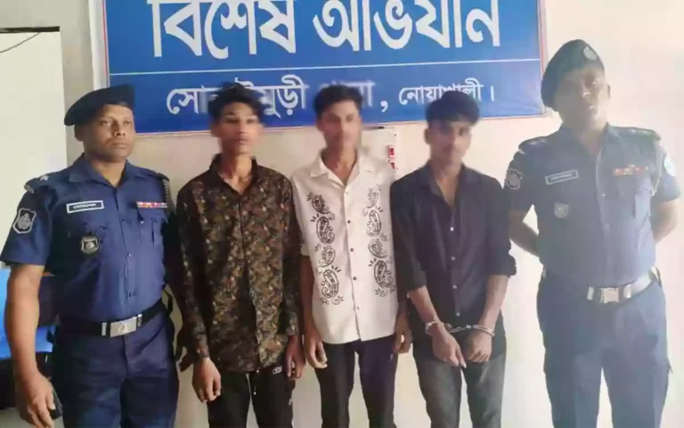 Rising Cumilla - Noakhali police station set on fire, police beaten to death said 3 arrested