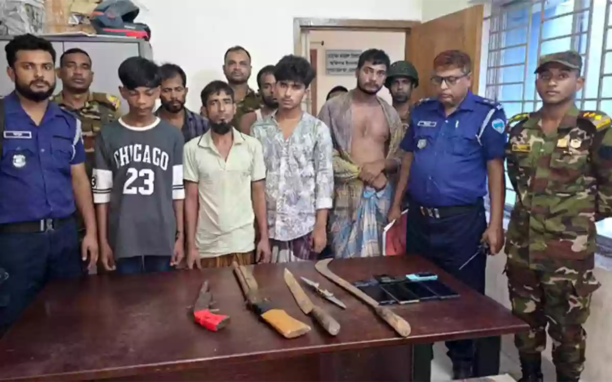 Rising Cumilla - Tik Tok with firearms in Noakhali, youth party convener arrested-5