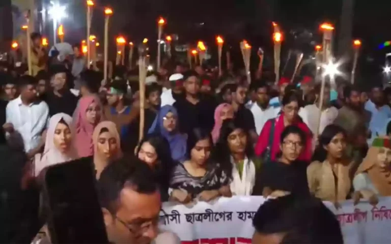 Rising Cumilla - Torch procession in Dhaka University to demand ban on Chhatra League