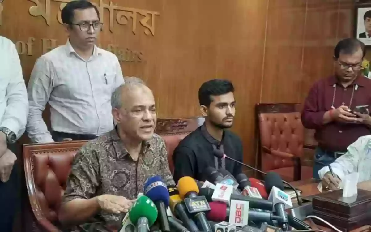 Rising Cumilla.Com - The government will make big appointments in police-BGB and Ansar