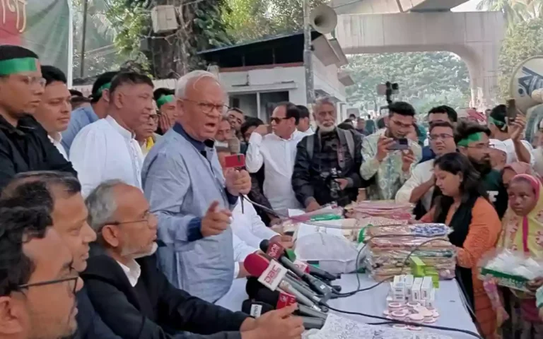 Rising Cumilla - And not Indian sarees—we'll read Tangail sarees, Rajshahi silks and Comilla khaddars