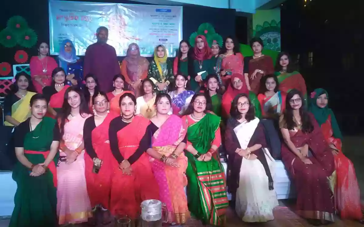 Rising Cumilla - Comilla University: Cultural evening and prize distribution held at Suniti Shanti Hall