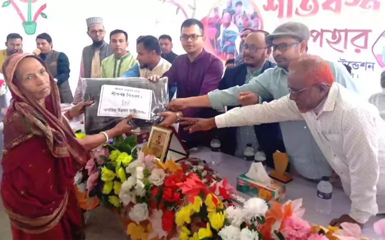 Rising Cumilla - Distribution of winter clothes among 200 families on the initiative of expatriates in Companyganj