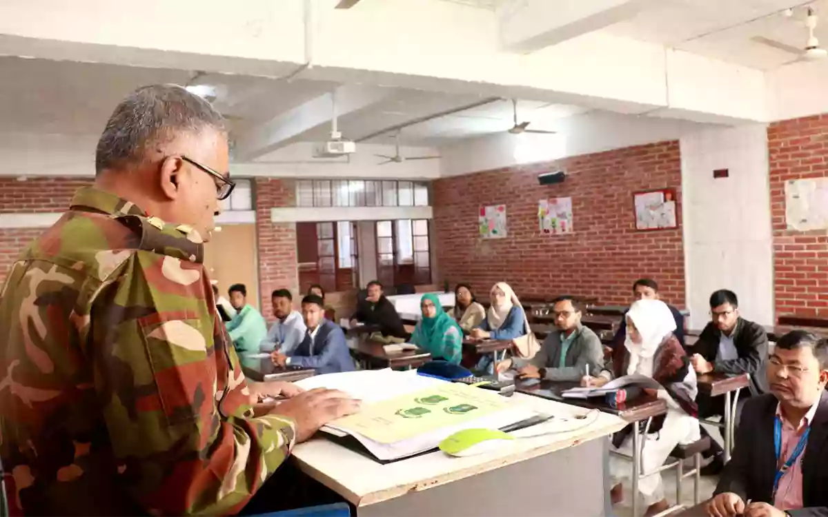 Rising Cumilla - Induction sessions for newly appointed teachers are organized by Bayust IQAC