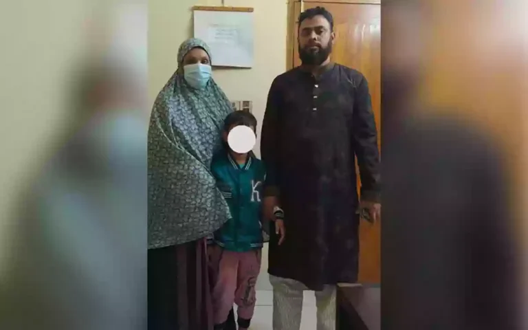 Rising Cumilla - Kidnapped child from Comilla rescued from Jamalpur, handed over to parents