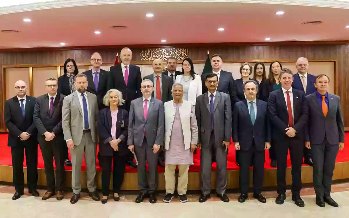 Rising Cumilla - Request for transfer of visa center from Delhi to Dhaka or other country by Chief Adviser