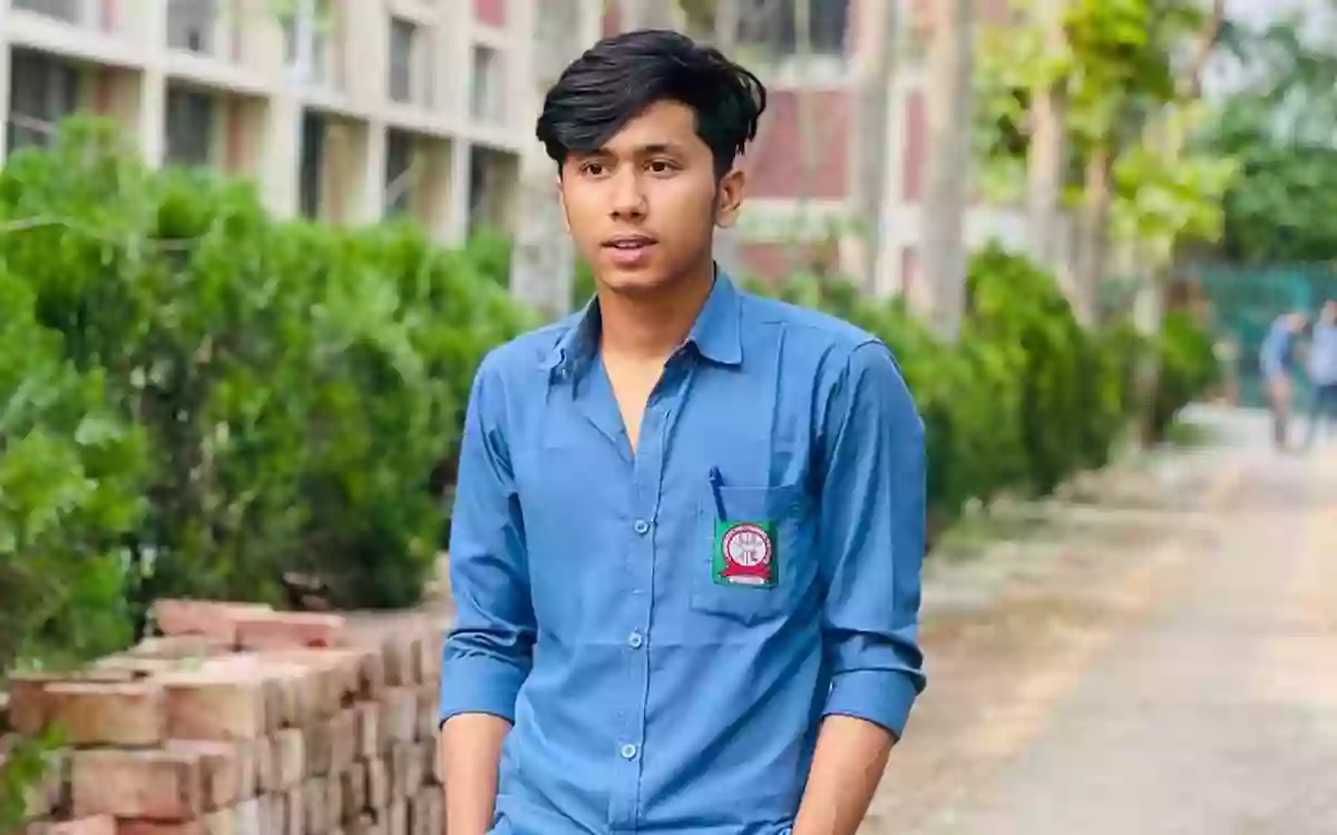 Rising Cumilla - Rizveer used to go to the movement without informing his mother, Rizveer was shot dead