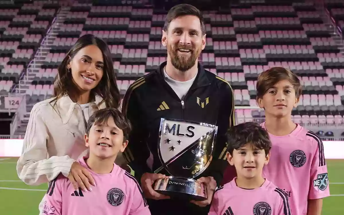 Rising Cumilla - lionel messi and his family