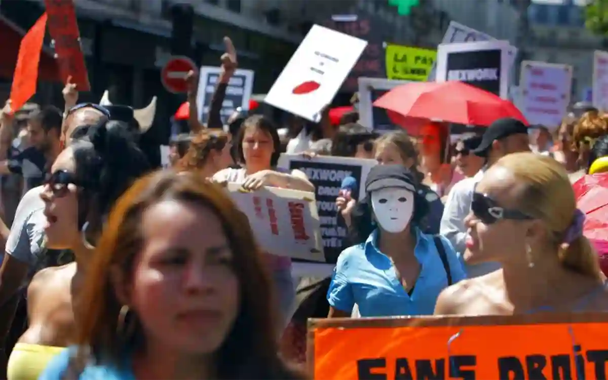 RisingCumilla.Com - This is the first maternity leave in the world, sex workers will receive a pension!