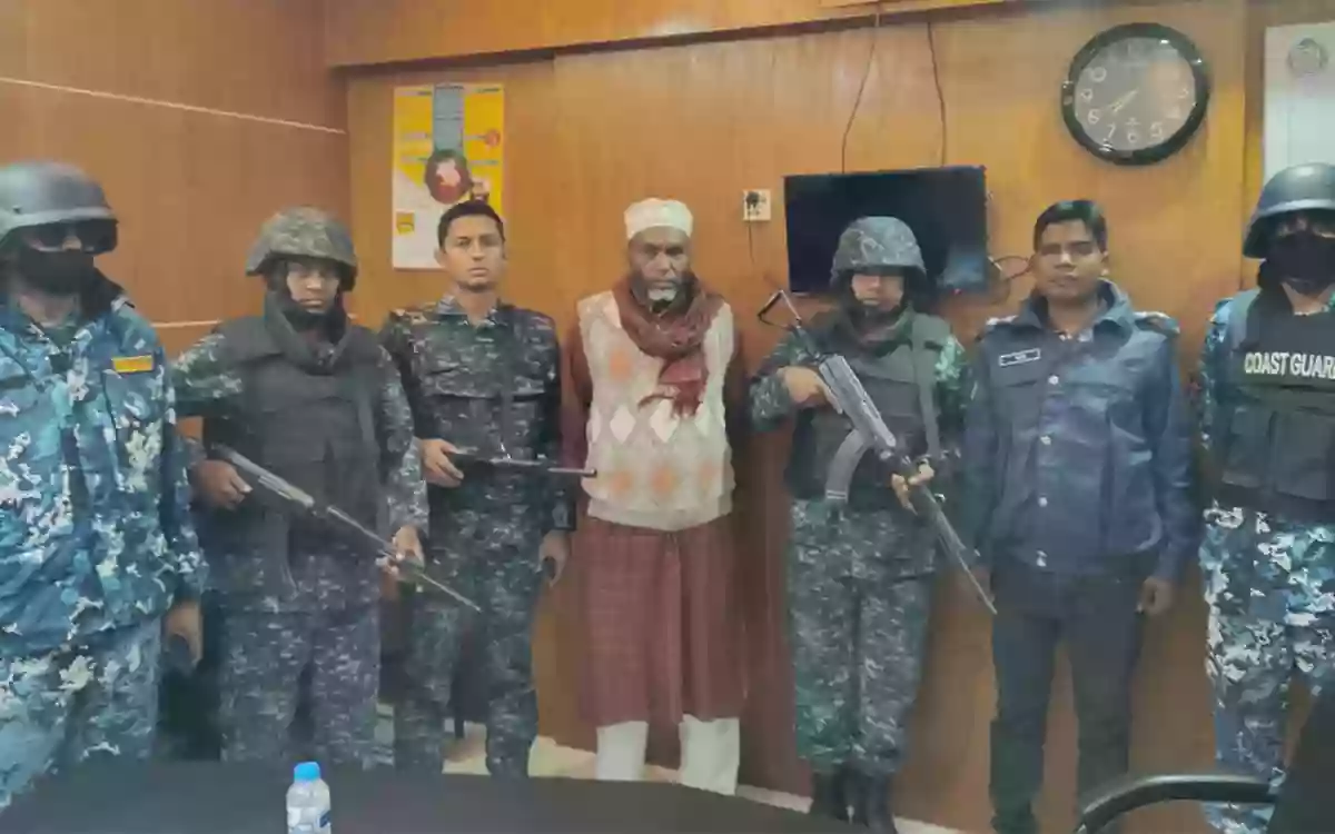 7 arrested along with the chairman in Noakhali on the first day of Operation 'Devil Hunt'