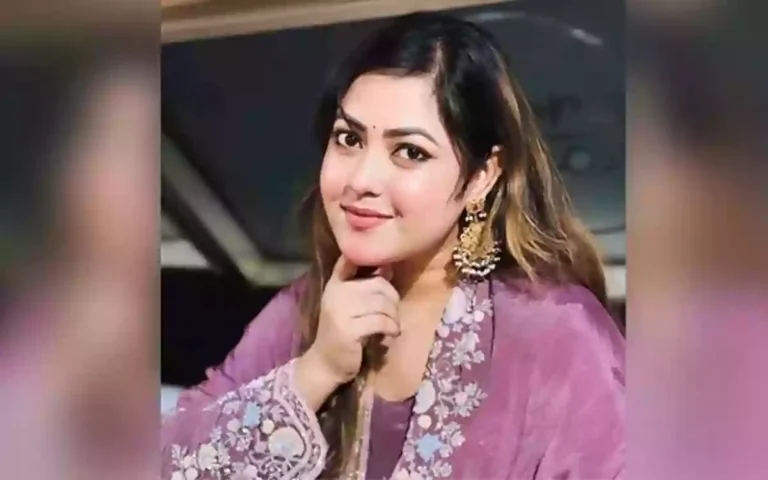 Awami League leader Dolna could not be saved even after going to her village home