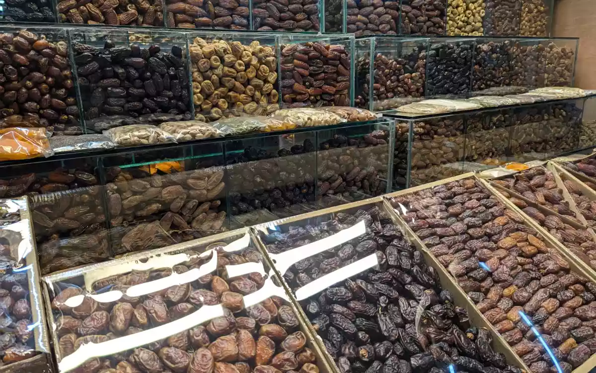 রমজান উপলক্ষে খেজুর আমদানিতে ৪০ শতাংশ শুল্ক কমাল সরকার