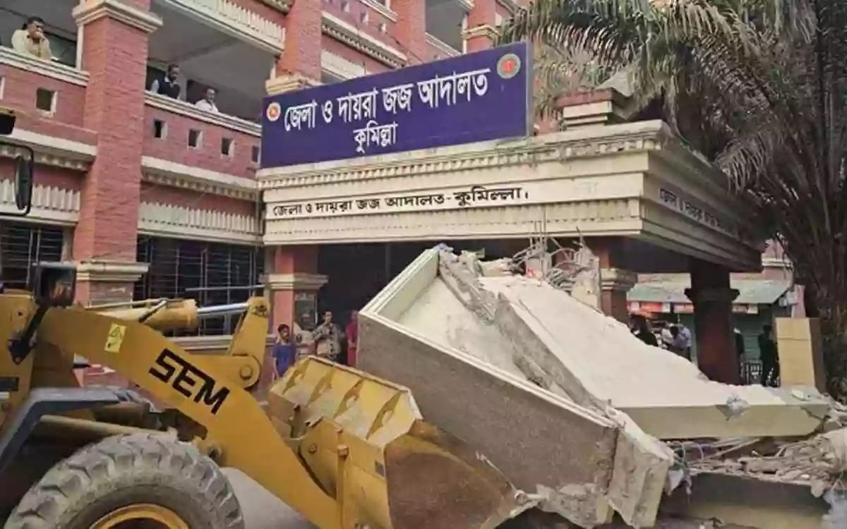 Sheikh Mujib's mural vandalized in Comilla court premises