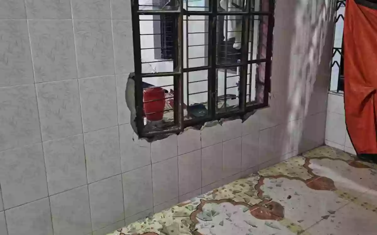 To prevent an attack in Comilla, an announcement was made over the mosque's loudspeaker that robbers had arrived.