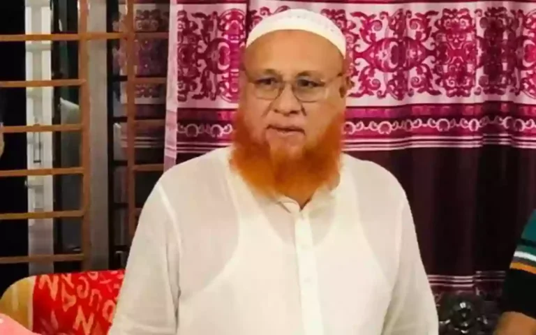 UP chairman beaten up in Comilla court, handed over to police