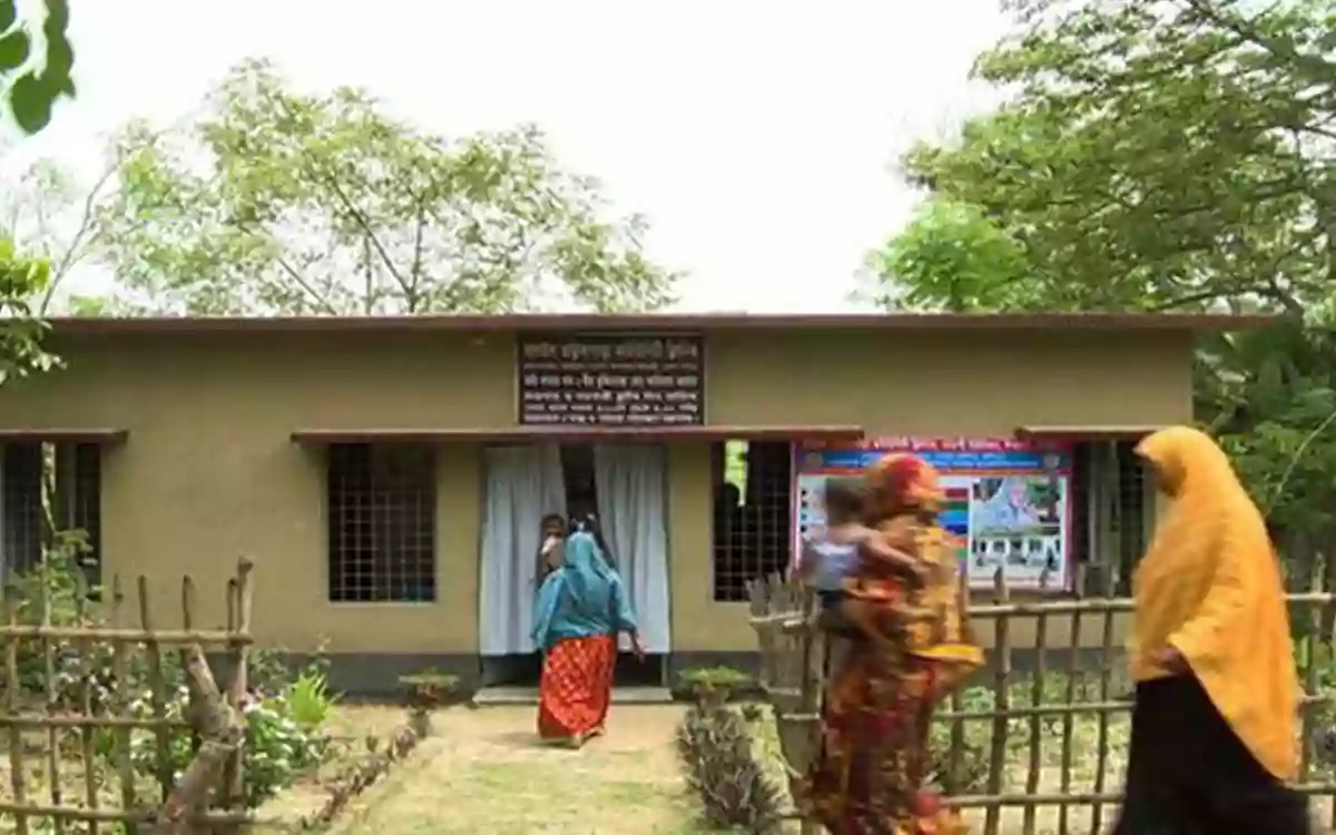 RisingCumilla.Com - Community Clinic in Bangladesh